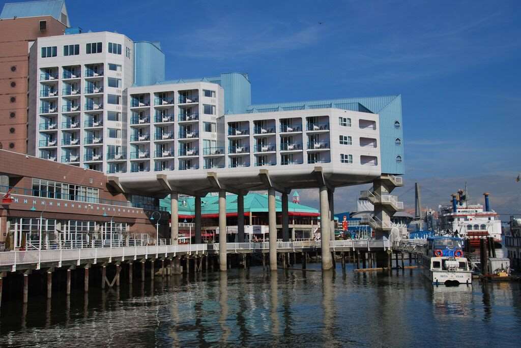 Inn At The Quay New Westminster Exterior foto